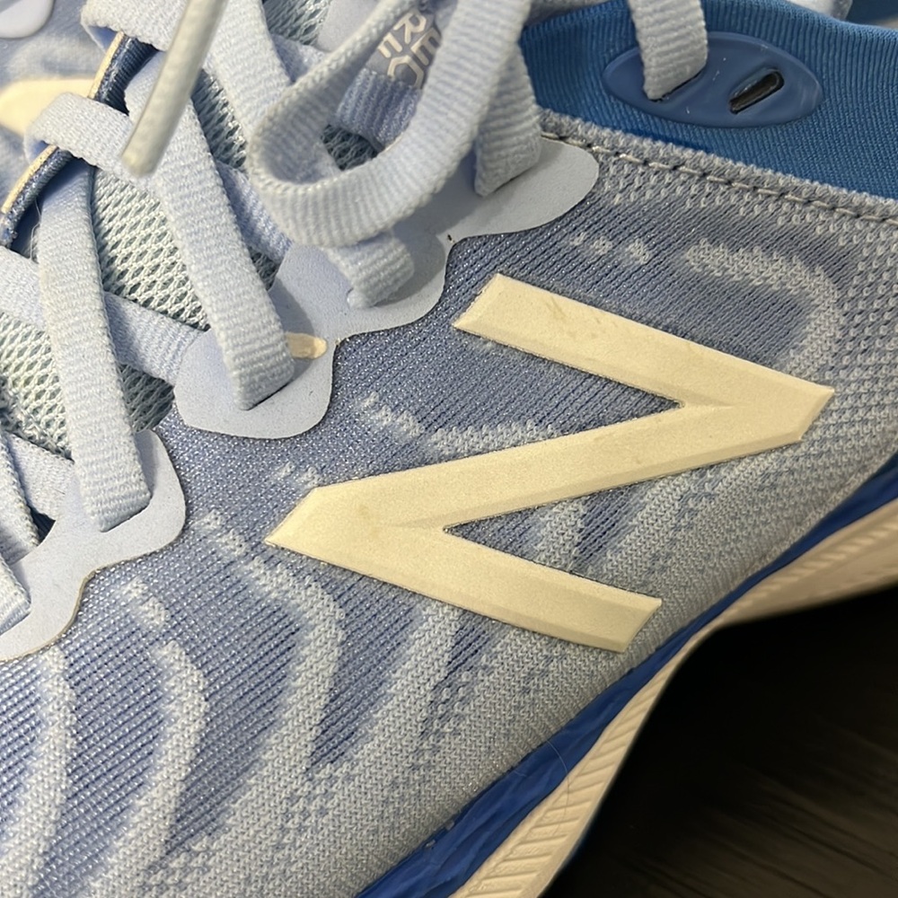 New Balance Womens Fresh Foam 860 v11 Shoes Light Blue White Size 7.5 - Picture 14 of 14